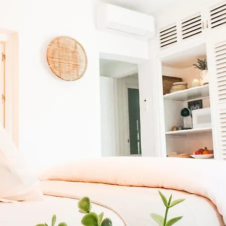 Seraphina Bookings Mojácar